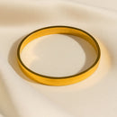 Pulseira Lisa Minimalista Banhada em Ouro 18k