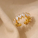 Anel com Zircônias Cúbicas Banhado em Ouro 18k