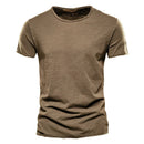 Camiseta masculina manga curta marrom camelo, gola redonda slim em algodão – estilo casual