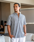 Camisa Masculina Listrada Gola Padre Mônaco